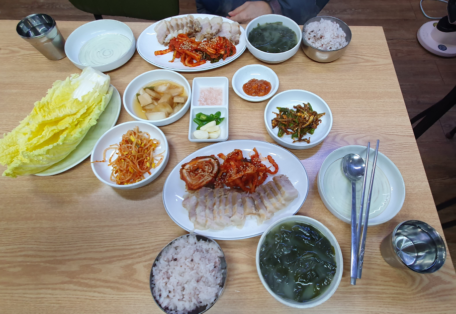 행당동 맛집 왕손칼국수 보쌈정식 내돈내산 솔직후기