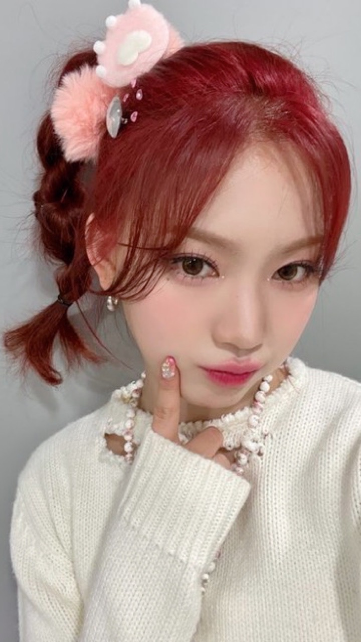 STAYC(스테이씨) 아이사 4