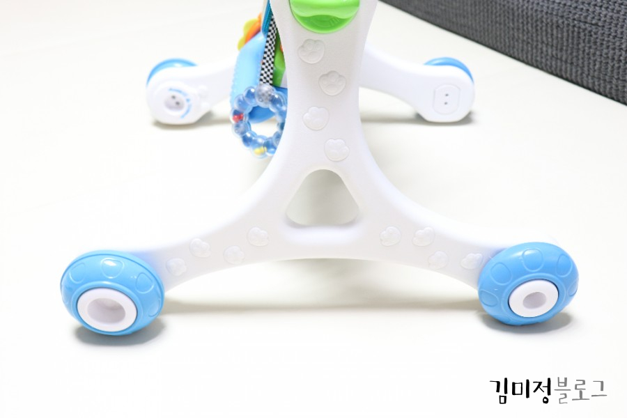 걸음마 보조기 추천합니다! 6개월 아기 장난감 립프로그 14