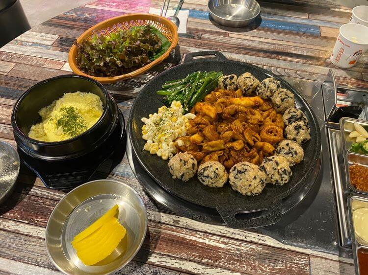  곱분이곱창 숯불직화 막창 오돌뼈 곱창 맛집