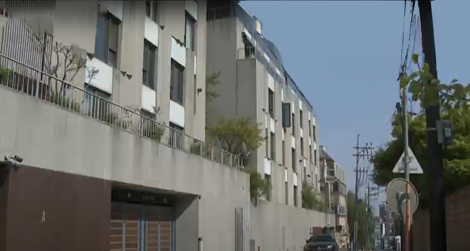  새 정부 들어 삼성동 16억 차액 신고가 기록, 인수위 주택정책 발표 늦춘다.