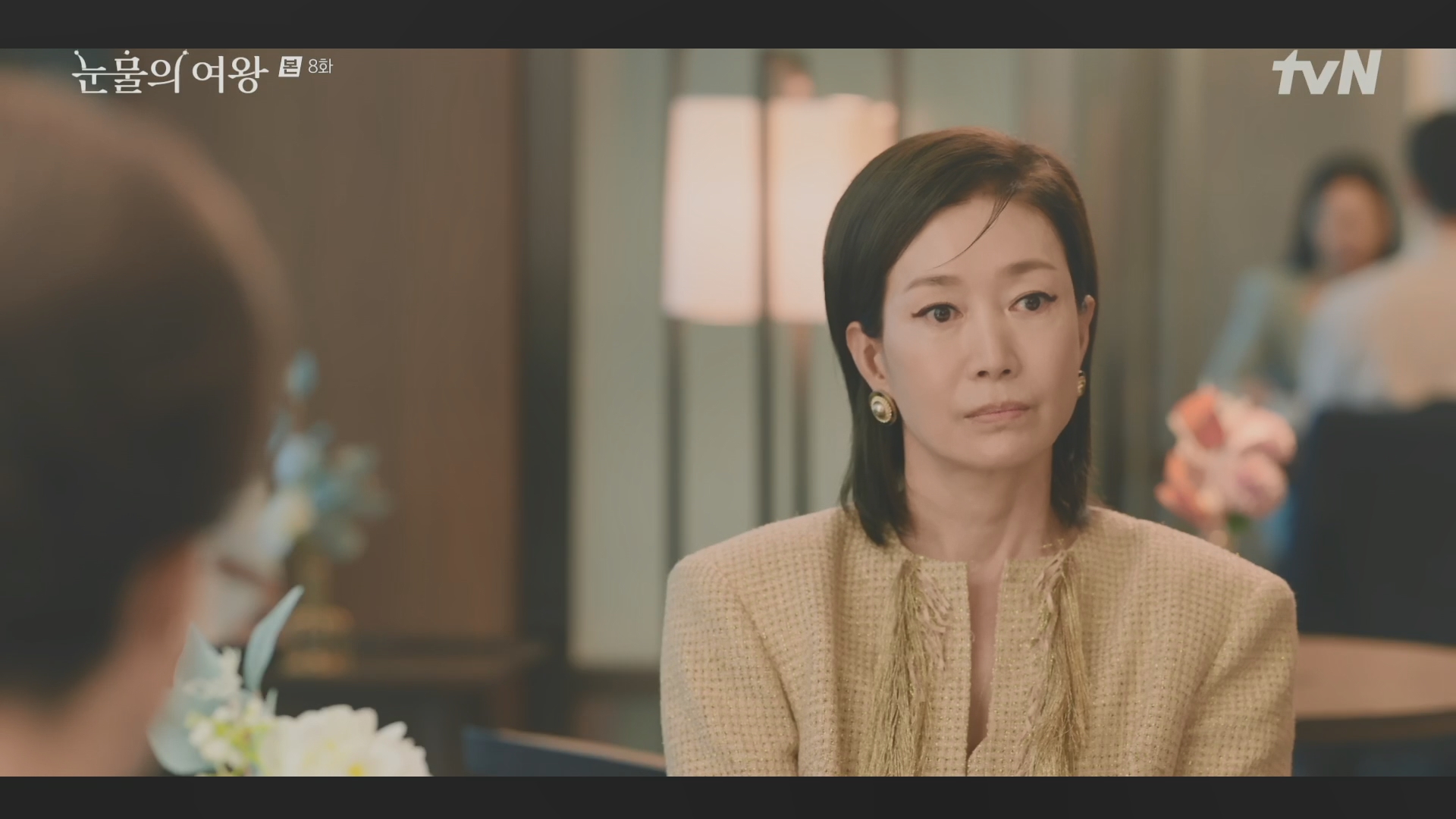 눈물의 여왕 촬영지 145곳을 알려드립니다. - 눈물의 여왕 - 앰배서더서울풀만 클럽앰배서더라운지