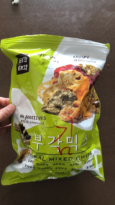 속초관광수산시장 티각태각