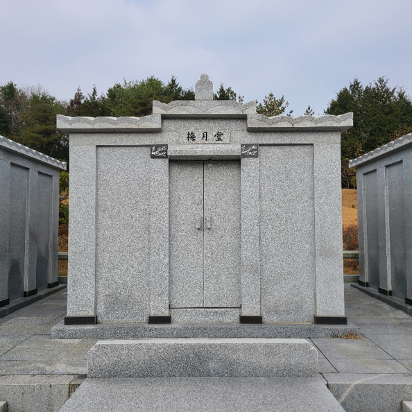  만남과 이별에 관하여