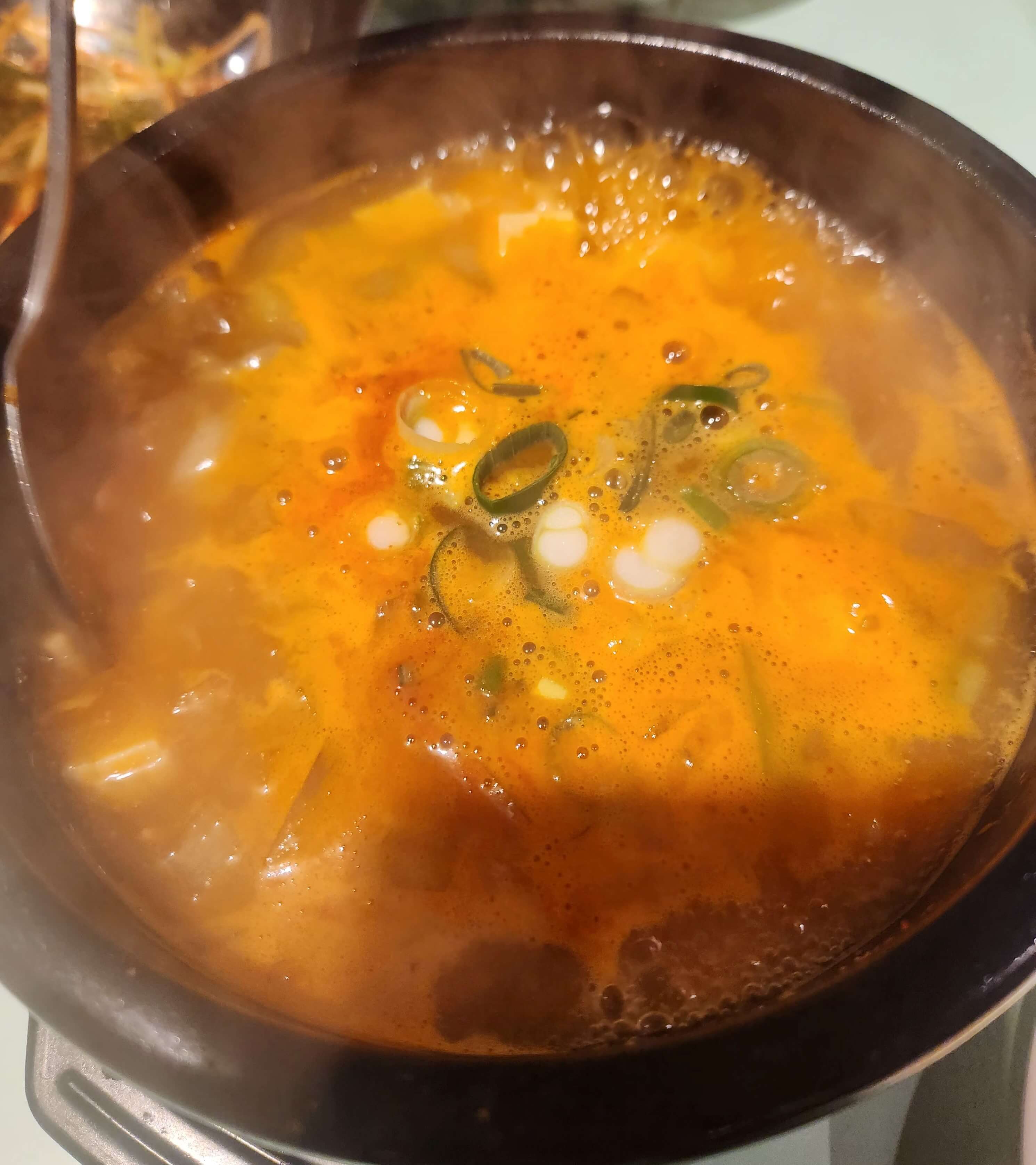 꾸석지돌판한우 된장술밥