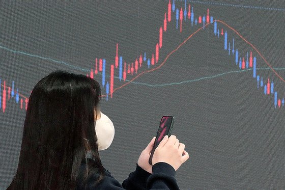  1억 빚투했다가 1만원 여관방으로..또 반복된 2030 잔혹사