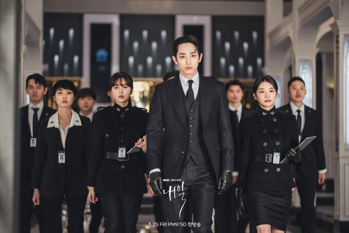 이수혁
