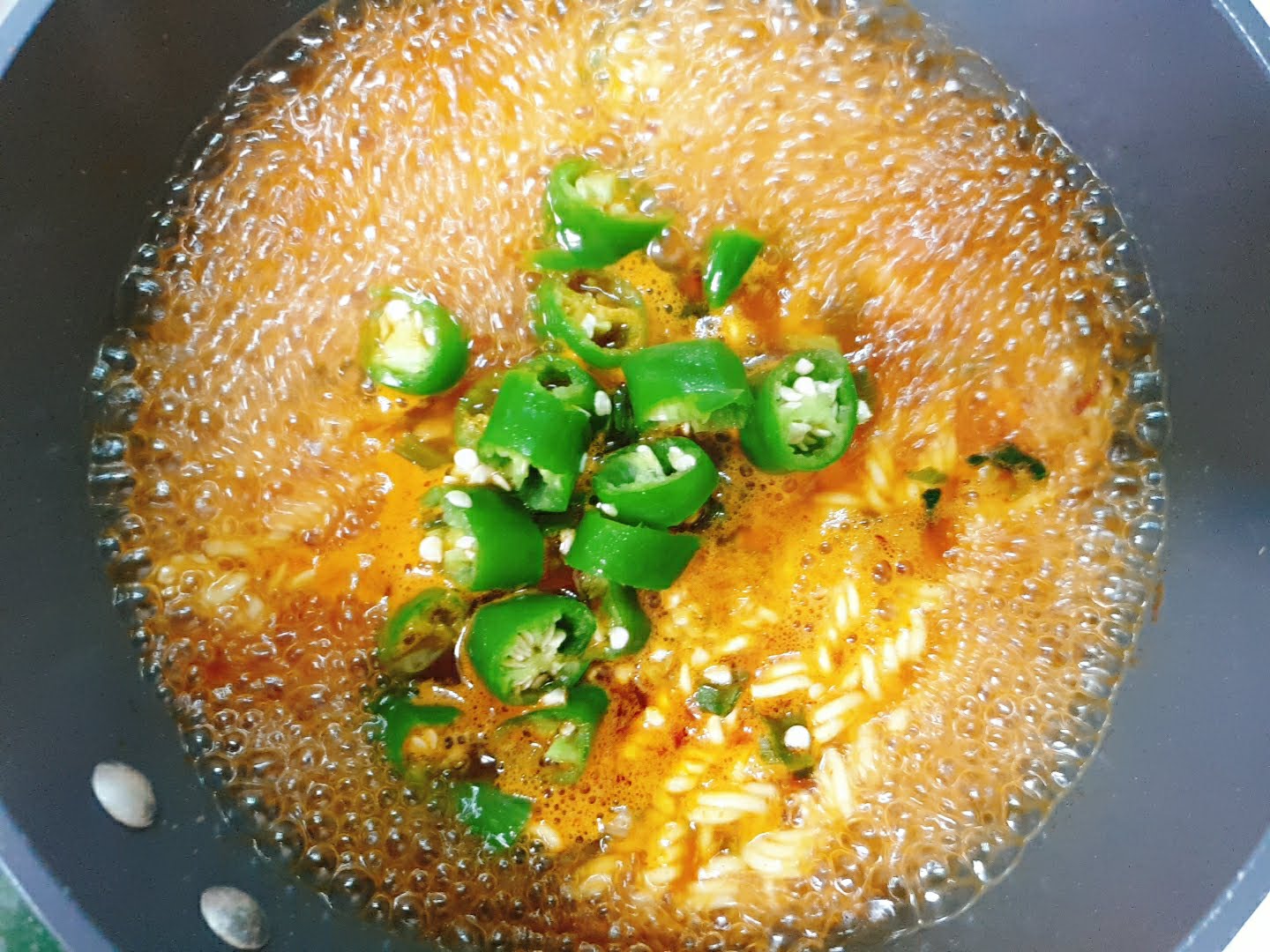  열라면 청양고추 넣고 매운라면 맛있게 먹기