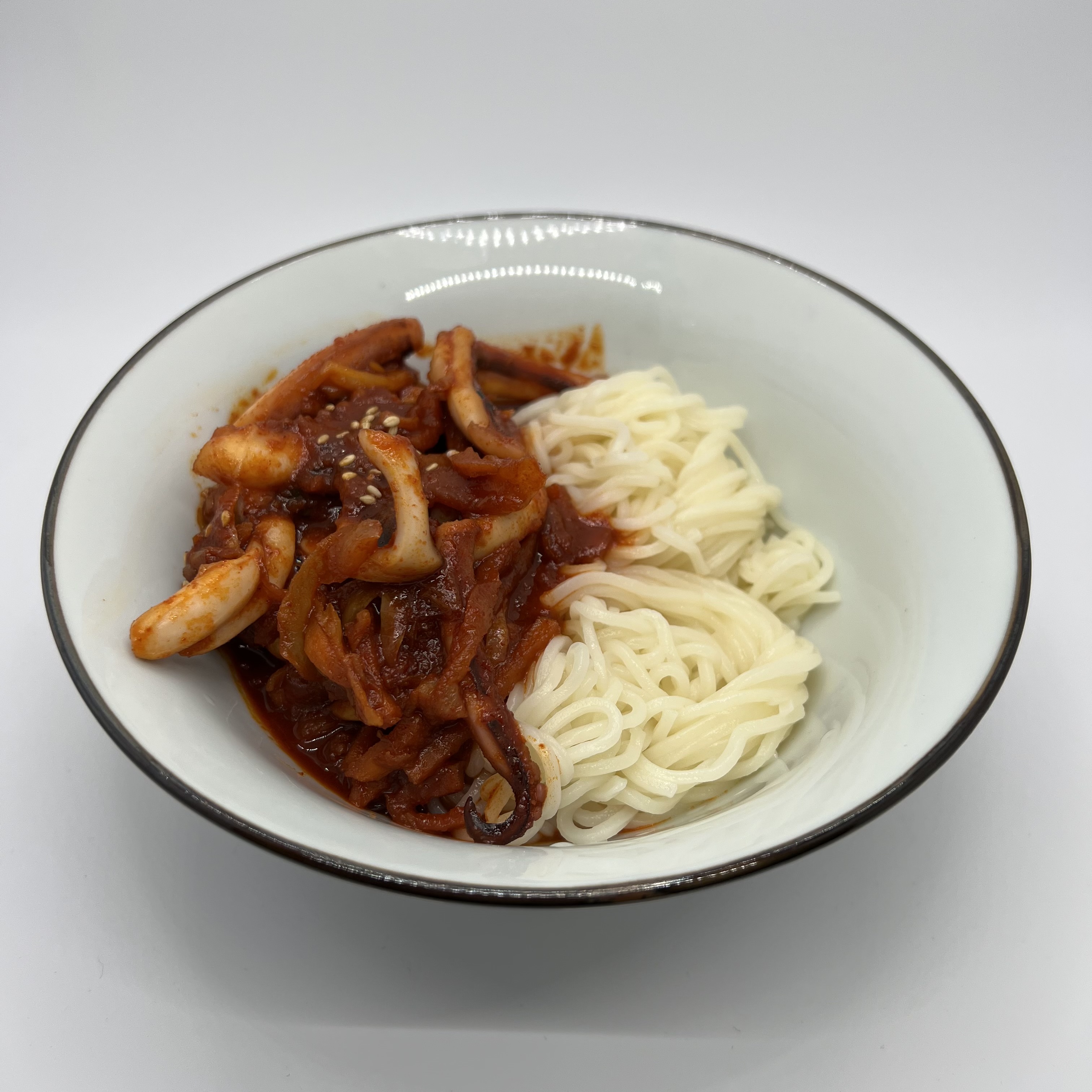 오징어 비빔국수