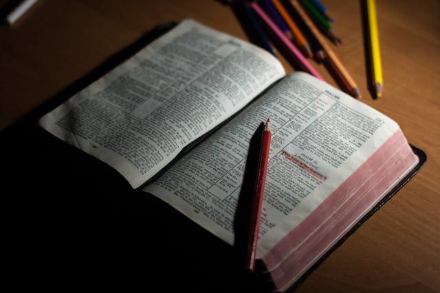 English-bible-study-English