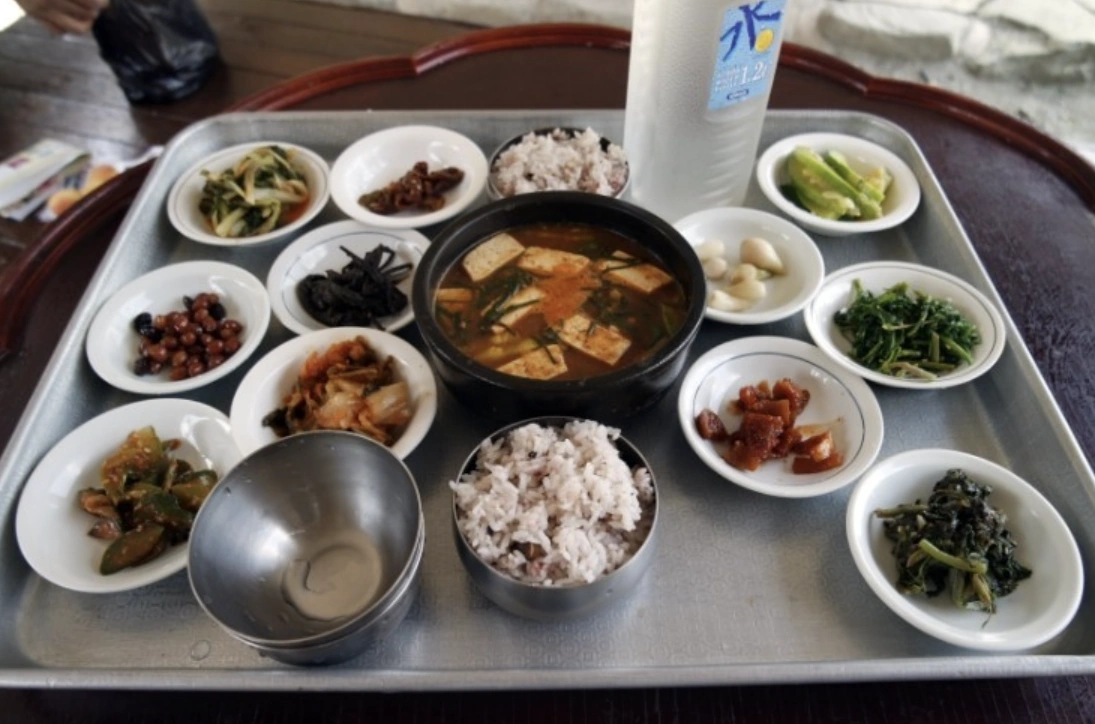 남겨서뭐하게 아산 민박집, 밥도 주는 신창댁한식의 정성 한 상