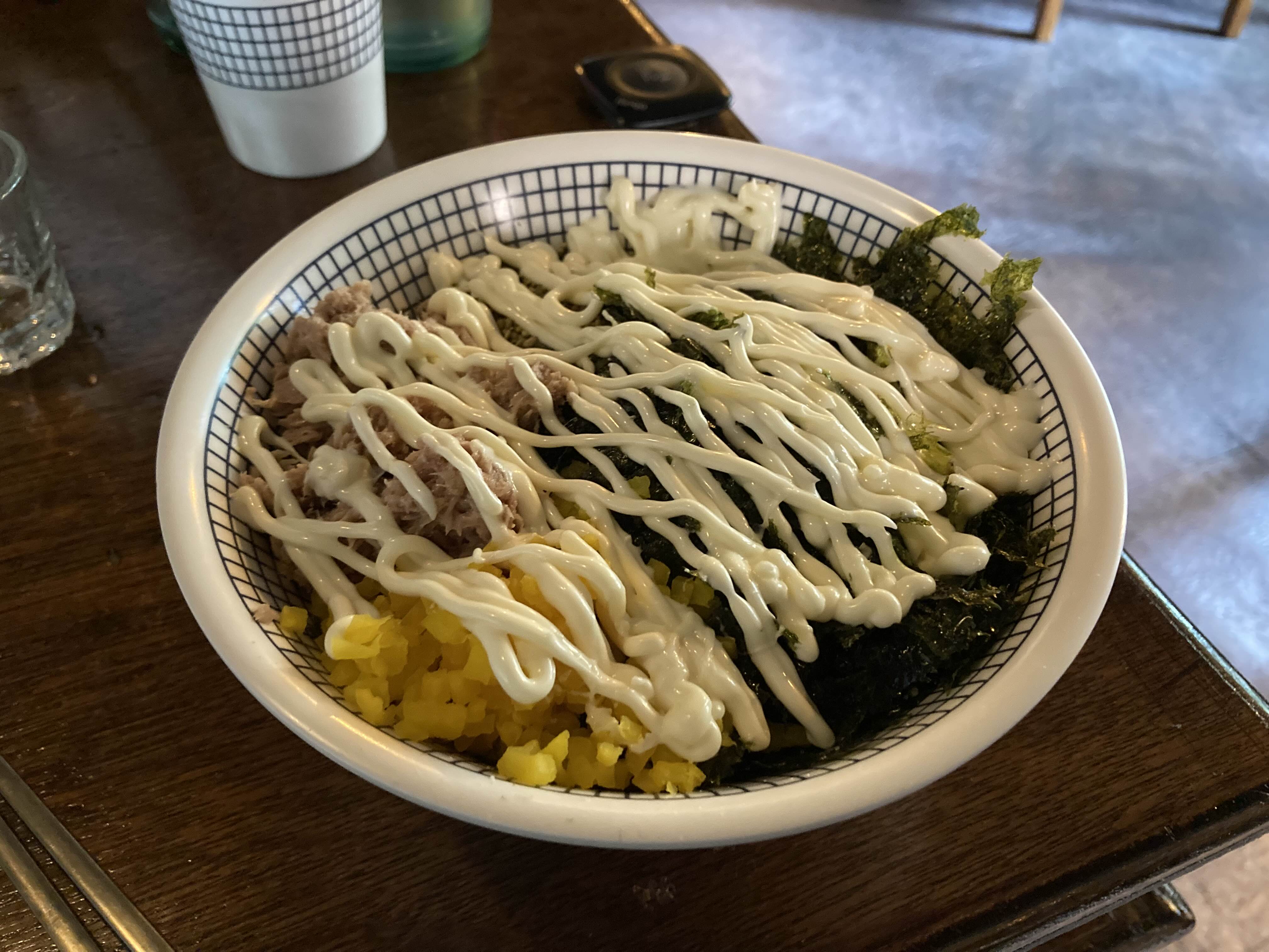 홍대 핫플 몽주방 참치마요 주먹밥