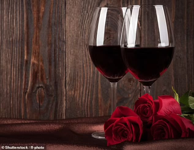 와인에 가장 잘 어울리는 꽃: 세계 최초 가이드 Scientists create the world&#39;s first guide to matching wine with FLOWERS