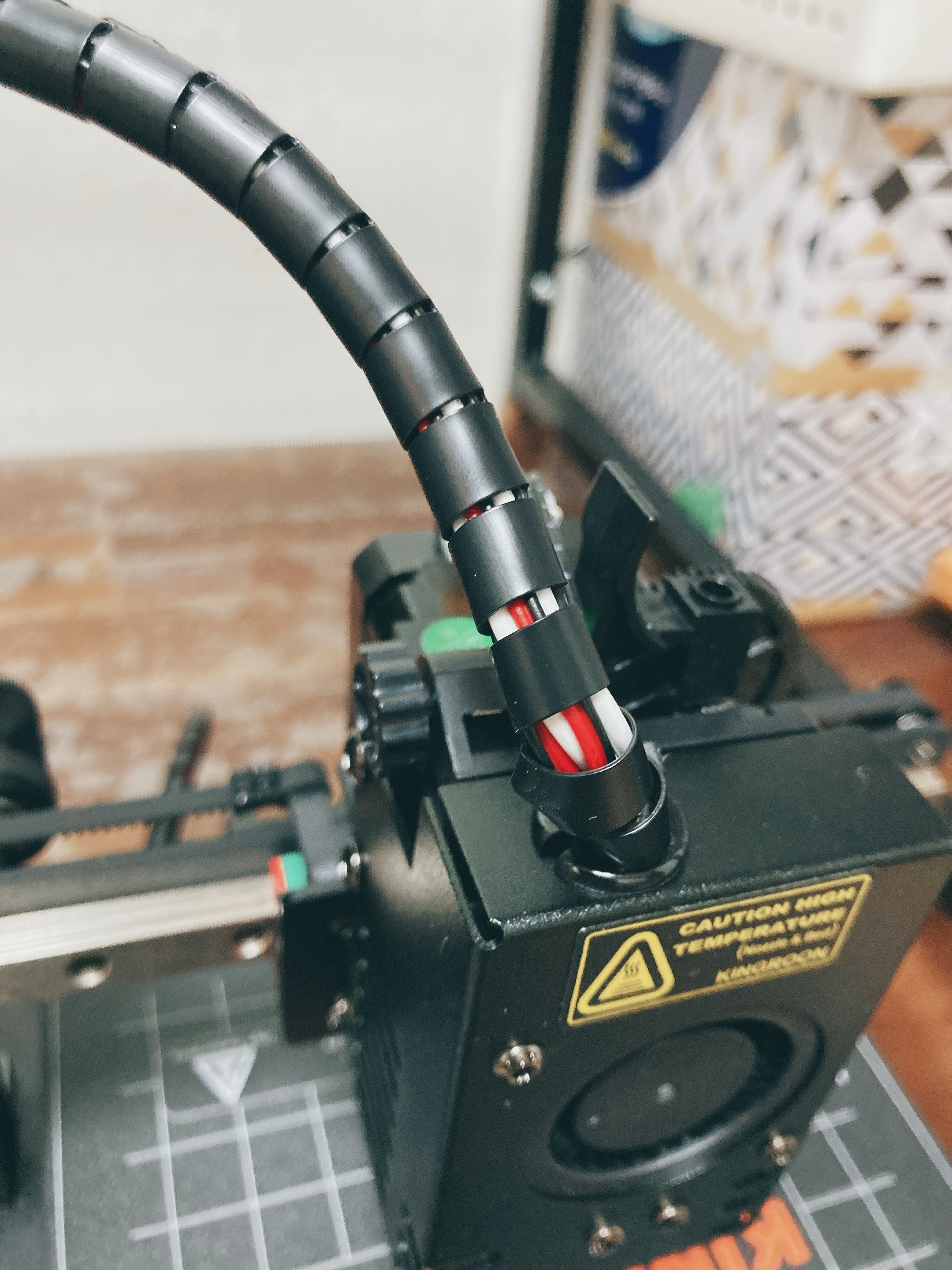 킹룬 KP3S 필라멘트 교체 방법_익스트루더 뭉치 사진