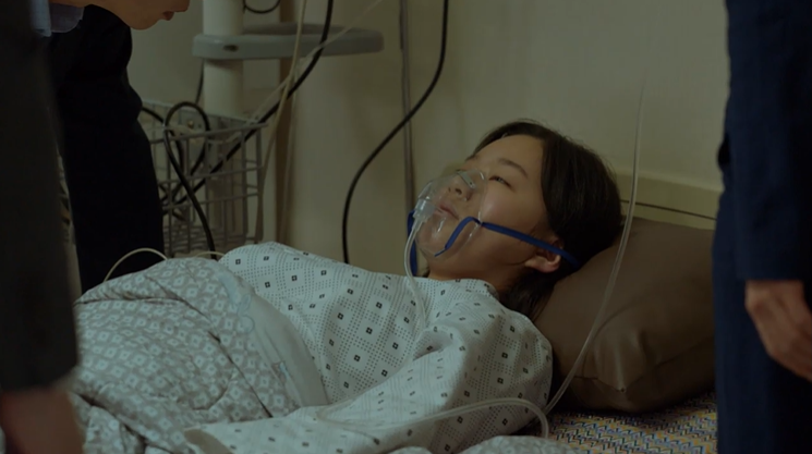 때마침 의식을 되찾은 김가영.