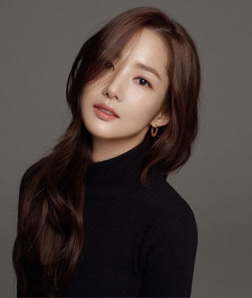 박민영 멀버리 플래그십스토어