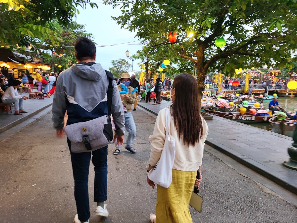 호이안 올드타운 아오자이 대여 가격 후기 현지 작가 스냅사진 대만족