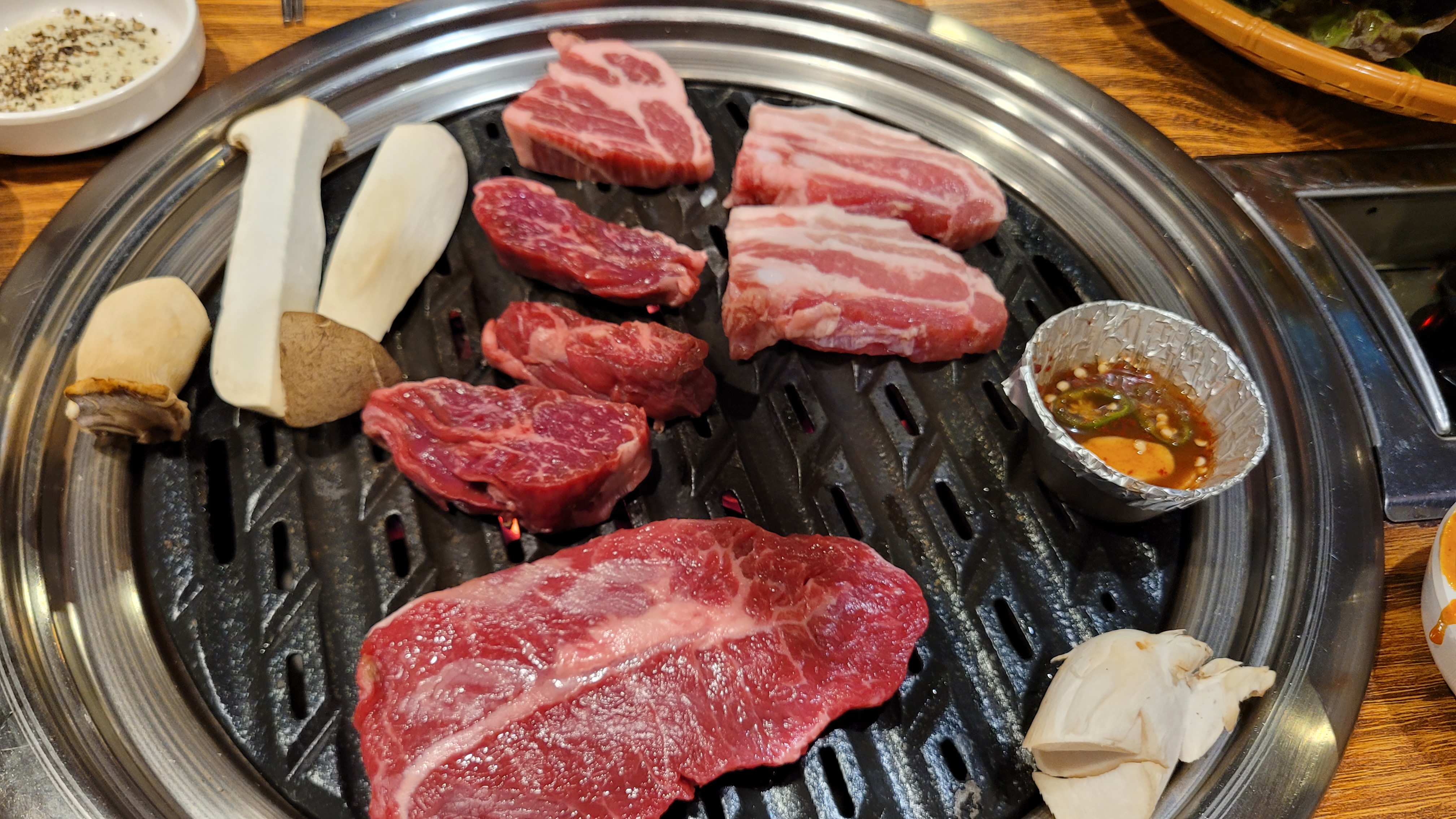  무한리필 몽블리 강남역11번출구점 강남역 모임장소 추천