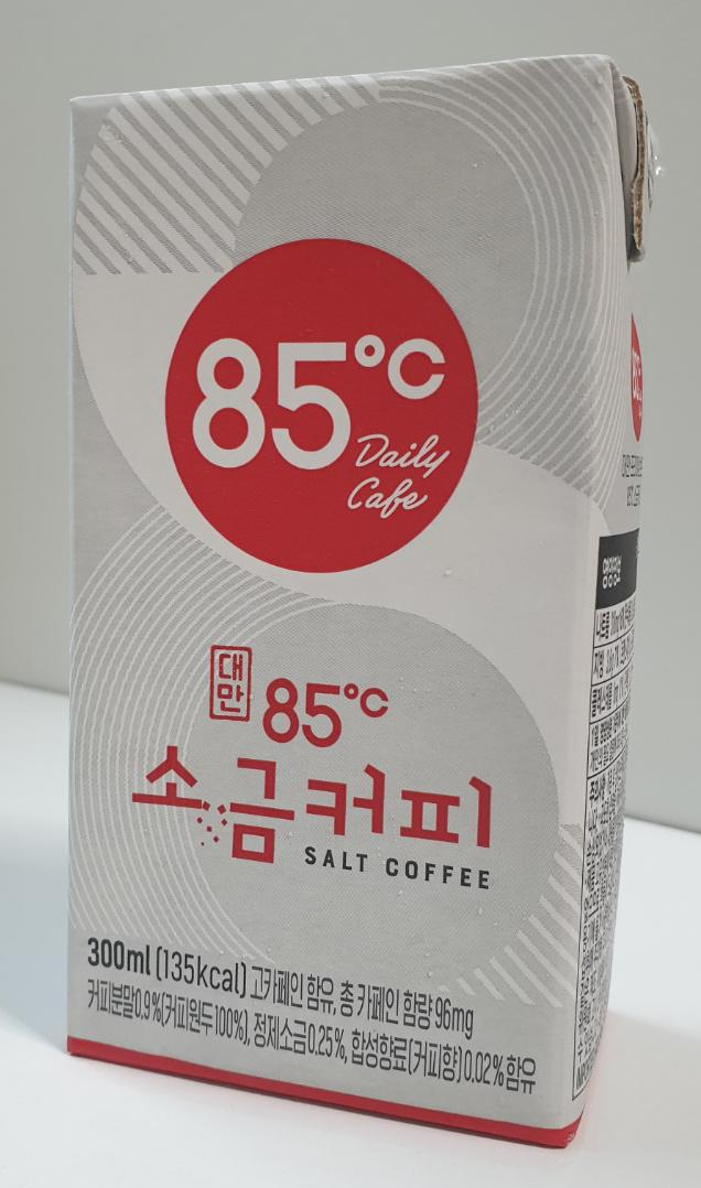  [내돈내산][편의점] CU에서 대만 85도씨 소금커피 사서 마셔본 후기 (Feat.달달짭잘)