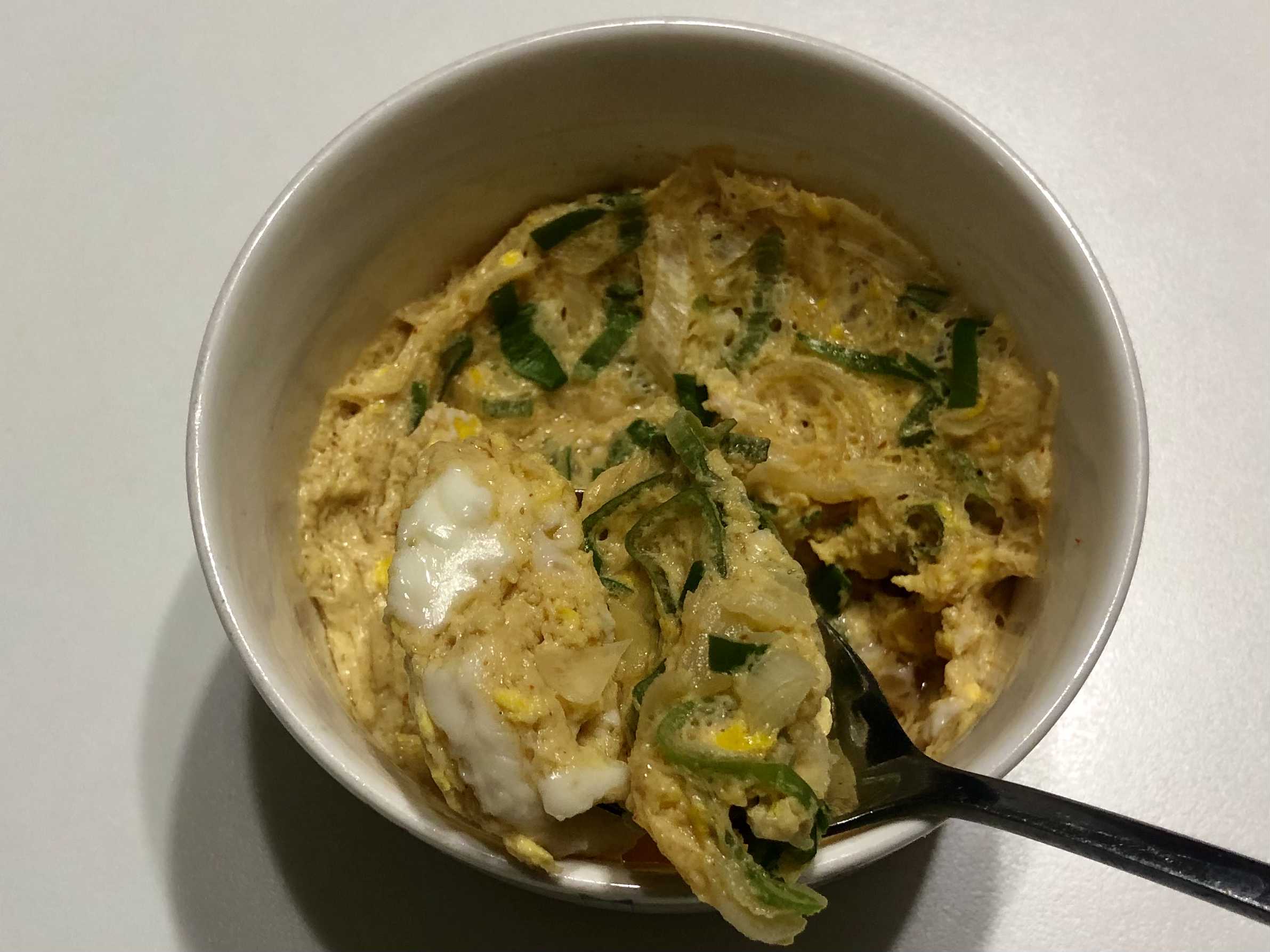 컵라면 국물로 만드는 초간단 달걀찜 레시피 컵라면 국물로 만드는 초간단 달걀찜 레시피