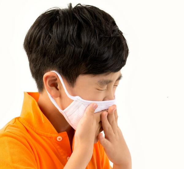 인후암을 일으킴