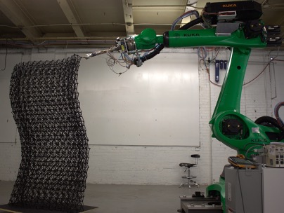  사용 재료 줄여주는 혁신적인 3D 프린팅 건축기술 VIDEO: Revolutionizing Plastic Printing for Construction with KUKA Robotic Arms