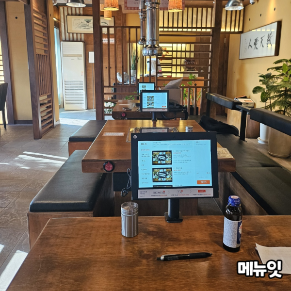  천상애장어가 천안점 장어집 태블릿메뉴판 메뉴잇 설치 사례