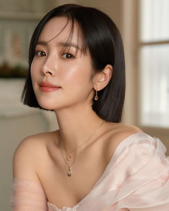한지민 프로필