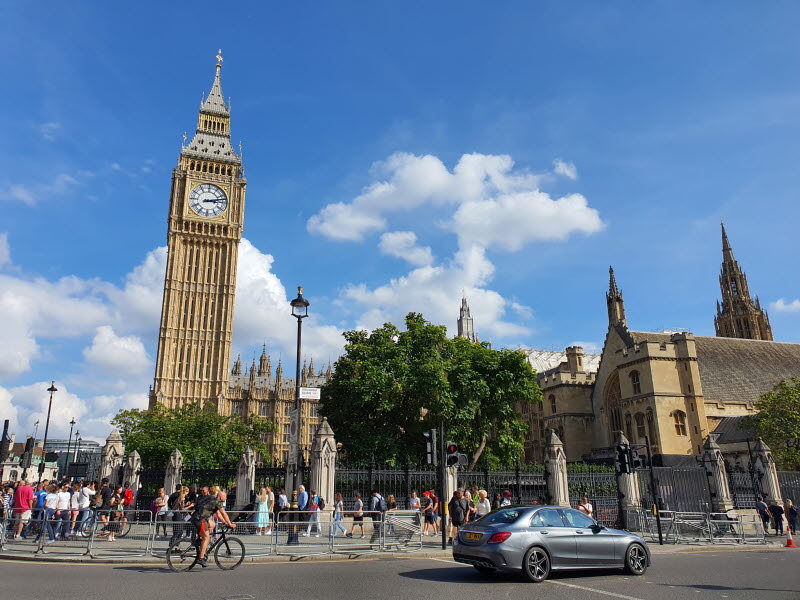 영국-국회의사당-엘리자베스-타워