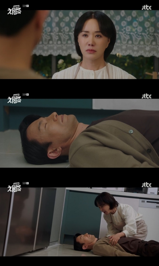  "이혼해"..'차정숙' 김병철, 엄정화 폭탄발언에 '코피+기절'