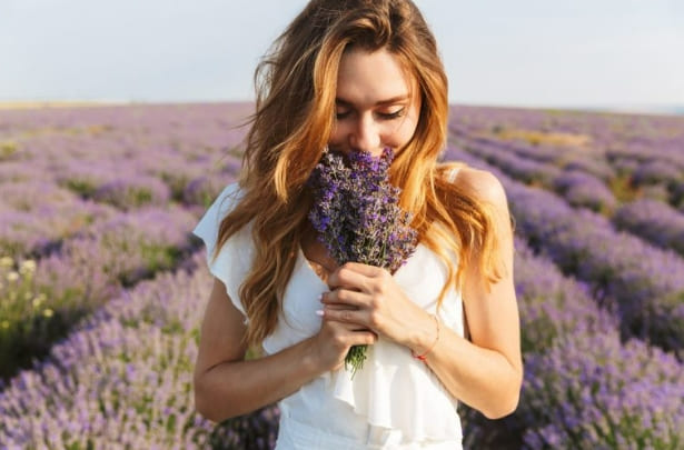 냄새만 맡아도 정신적 안정을 주는 것들 ㅣ후각의 감퇴는 건강 문제일 수도Smell-Loss Tests Could Reveal Health Problems