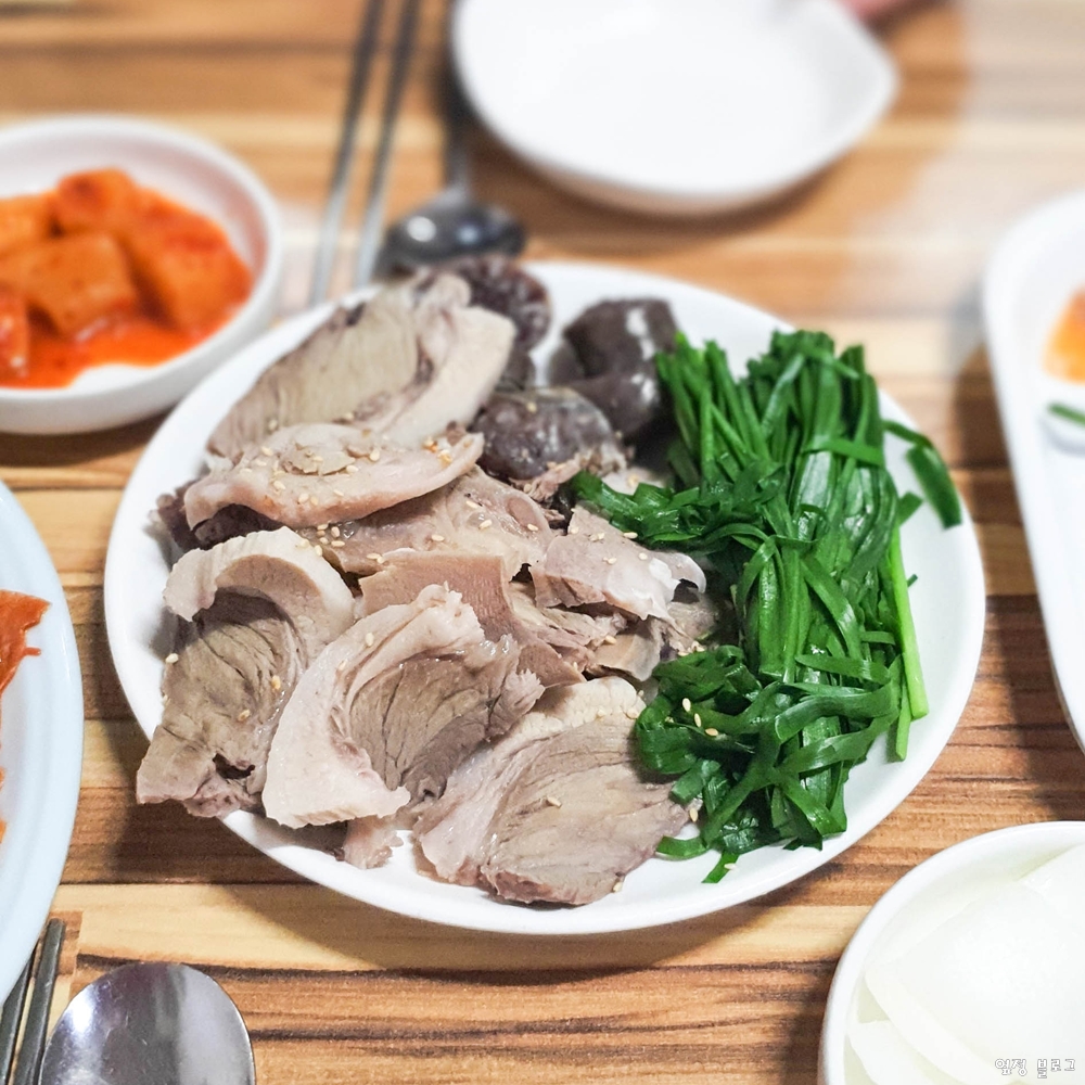 웃장국밥 이미지
