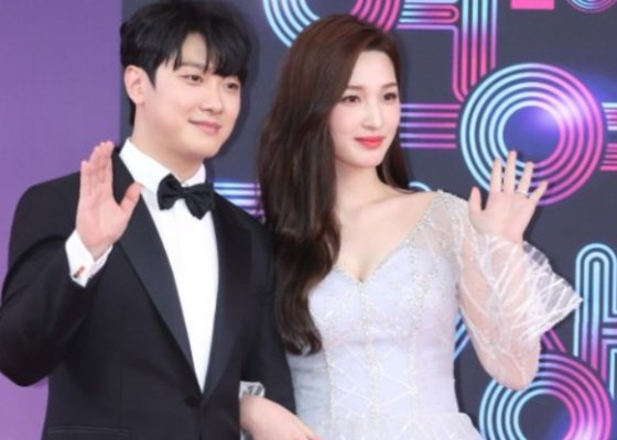 이홍기 최민환