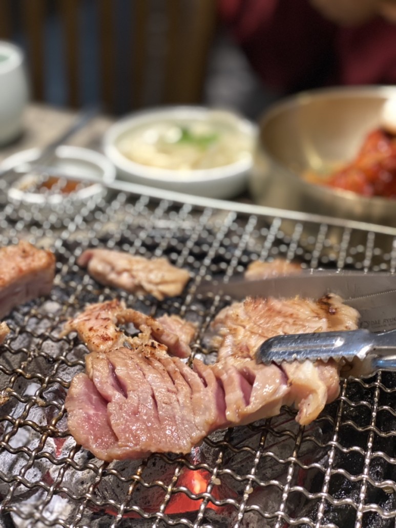 강동구청역 맛집 돼지갈비 16