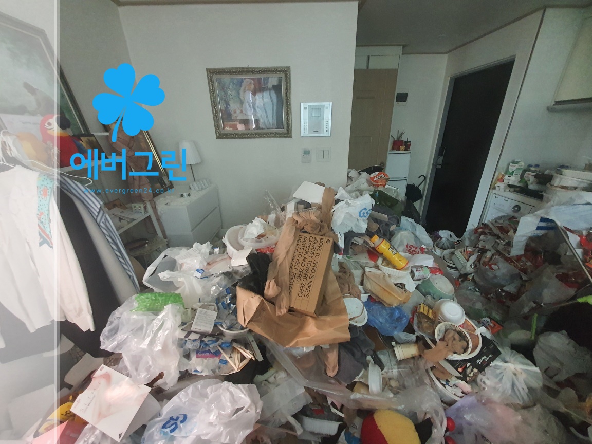  관악구 신림동 원룸 쓰레기집청소 가격 업체 특수청소 에버그린