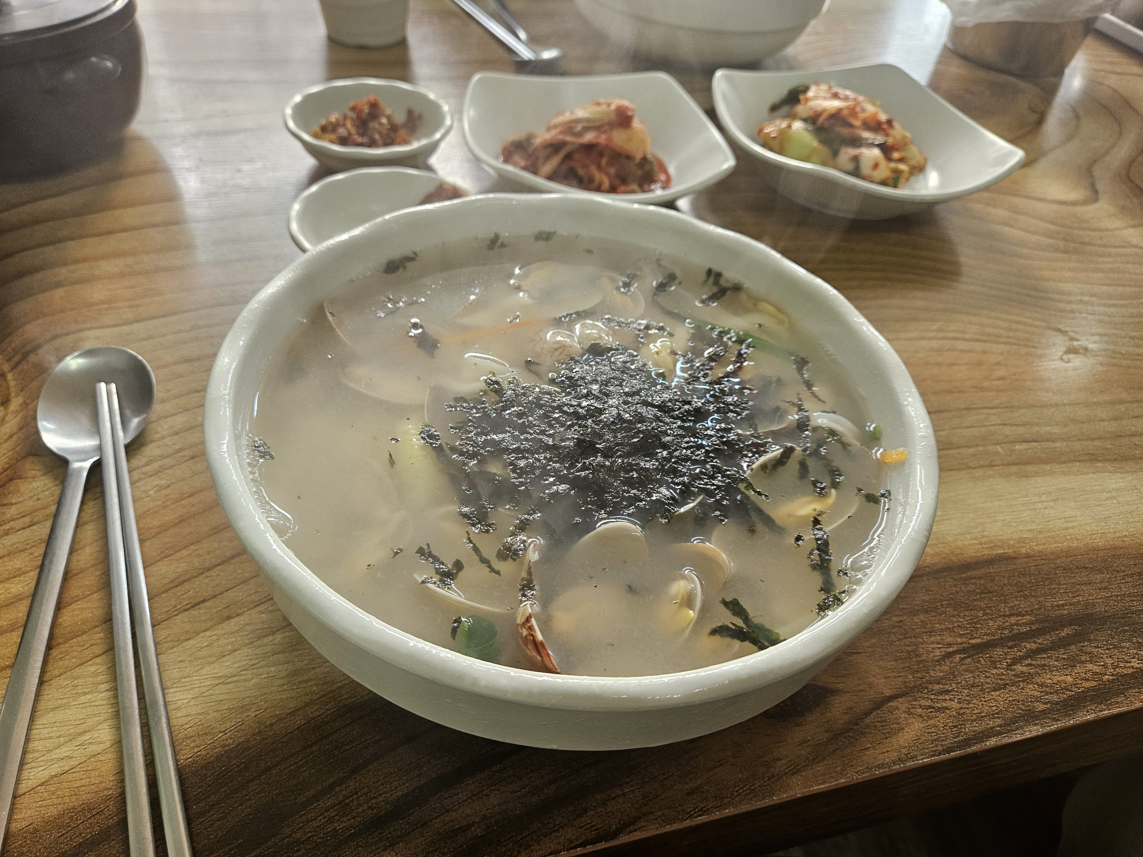 Migamsonkalguksu (미감손칼국수) 3
