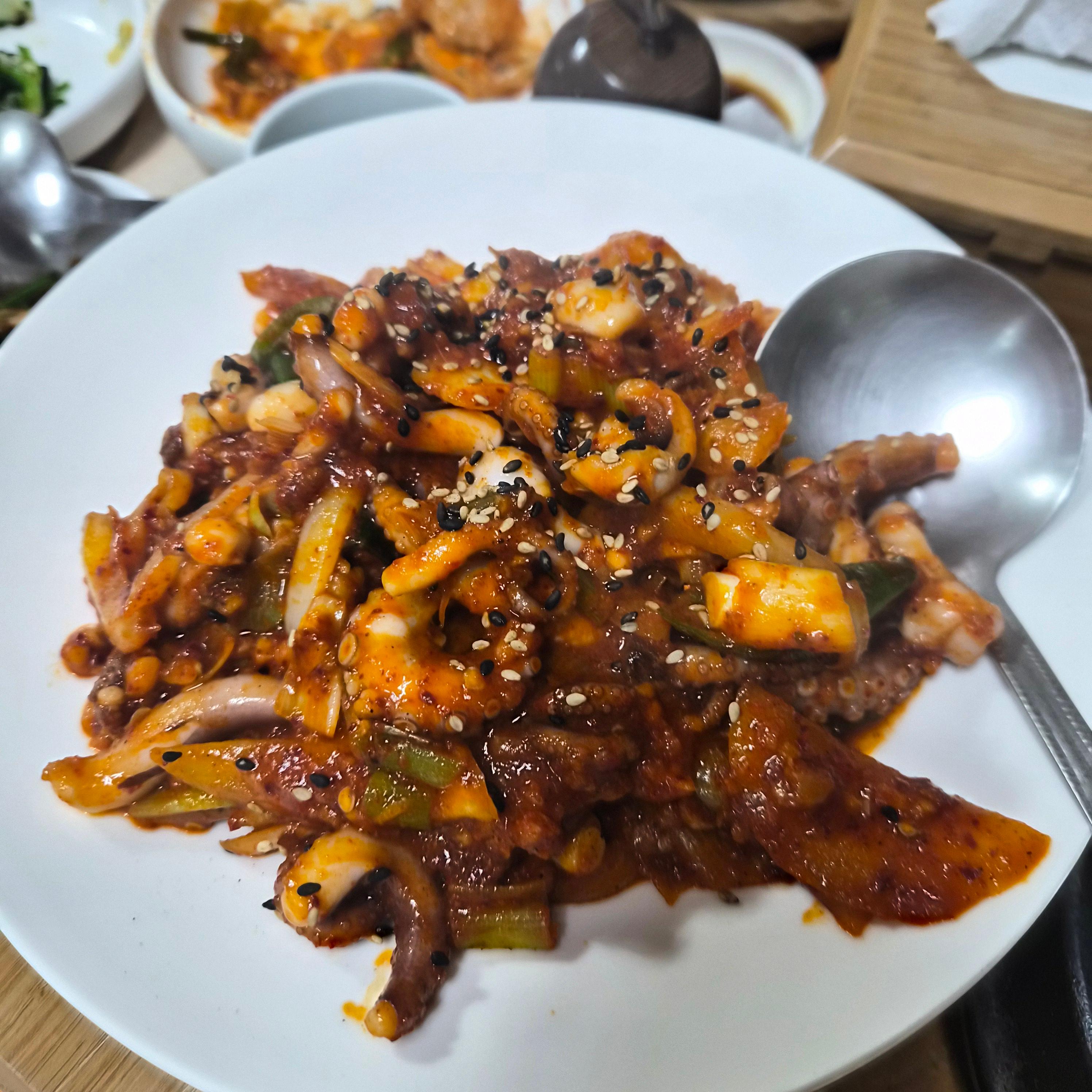 Donghaeagutang (동해아구탕) 2