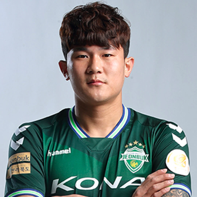 김민재 축구선수 몸값 나이 총정리