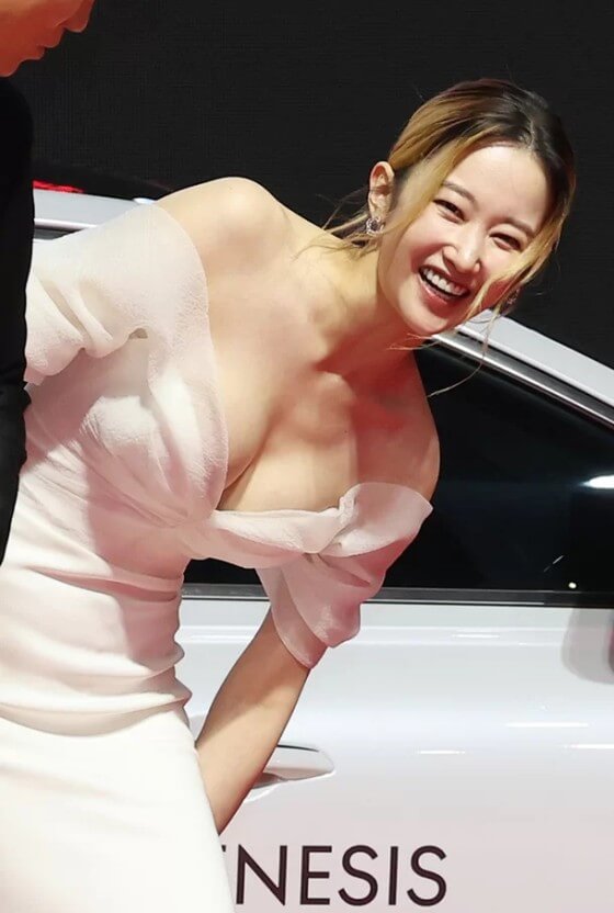 글래머-전종서