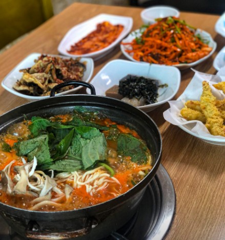 복어칼국수 이미지