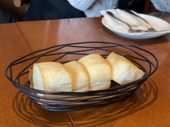 바칼라 치킨스테이크 부추페스토 이탈리아음식