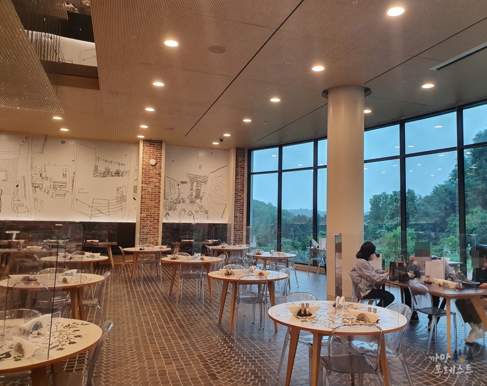 삼성인력개발원 창조관 식당