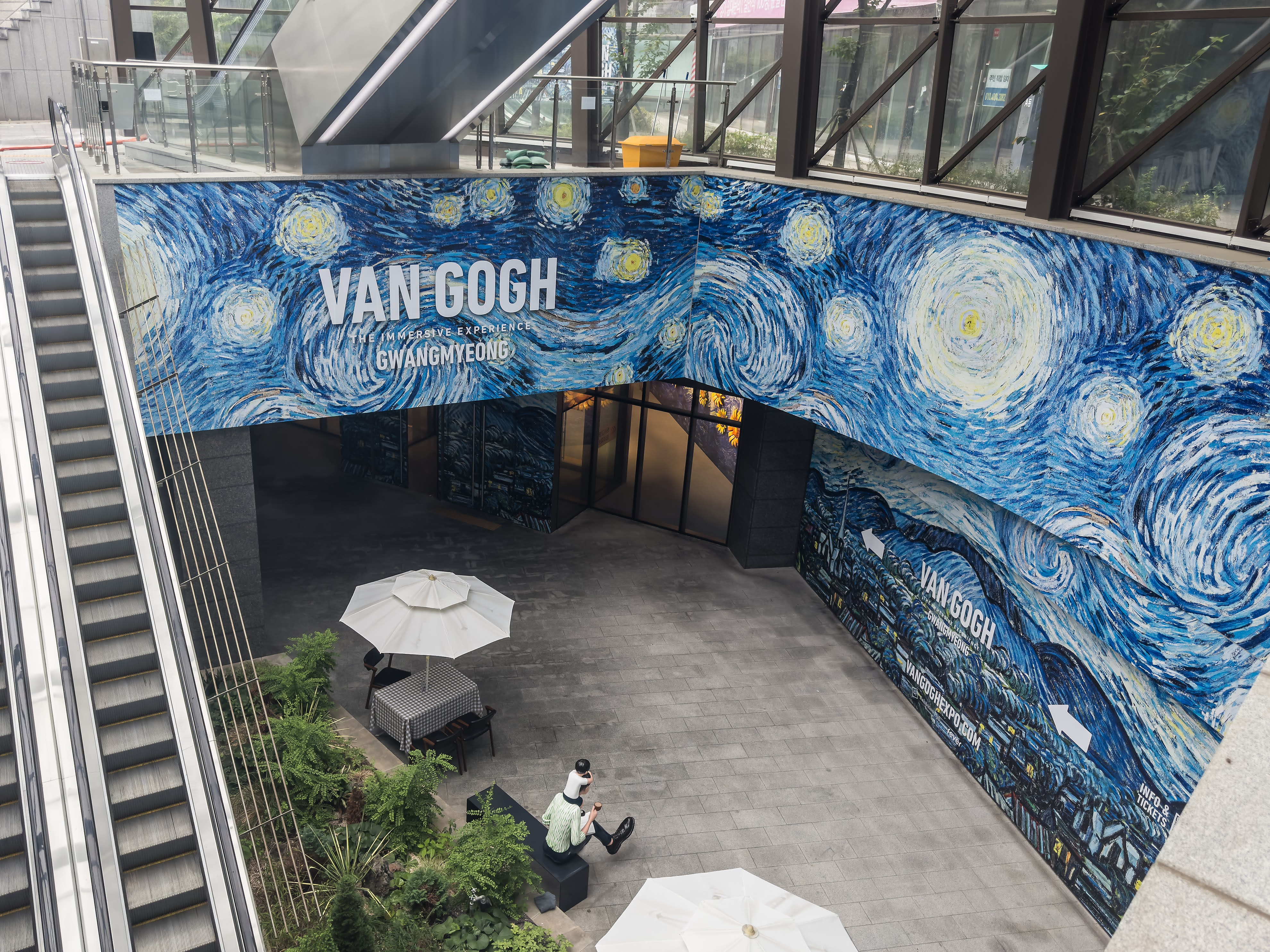 반고흐 몰입형 체험 전시회 (VAN GOGH THE IMMERSIVE EXPERIENCE)