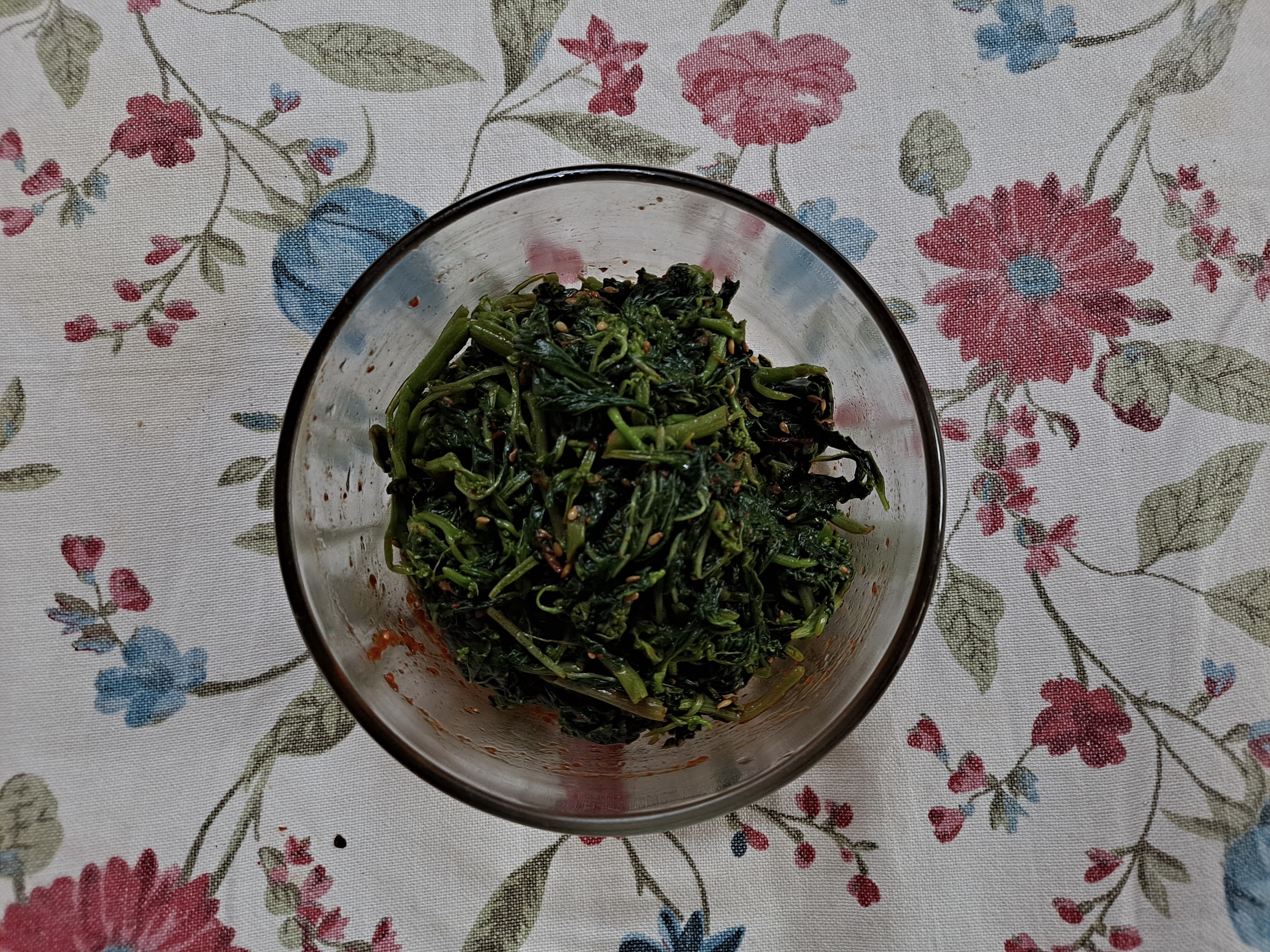  진한 향과 고소한 맛, 깻잎나물볶음(Stir-fried Perilla Leaves)