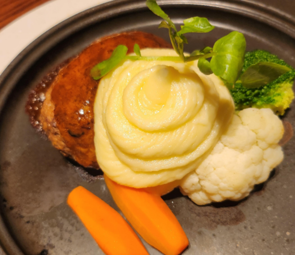 호치민맛집-일코르다-스테이크하우스