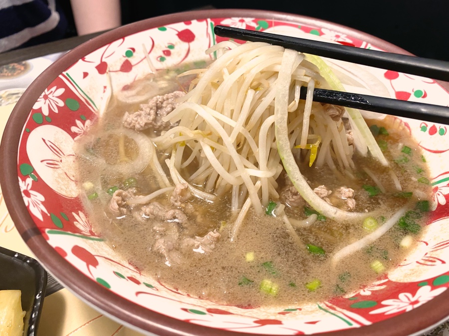 쌀국수 맛집 푸니 강동역입니다. 파인애플 볶음밥 꼭 시켜주세요. 15