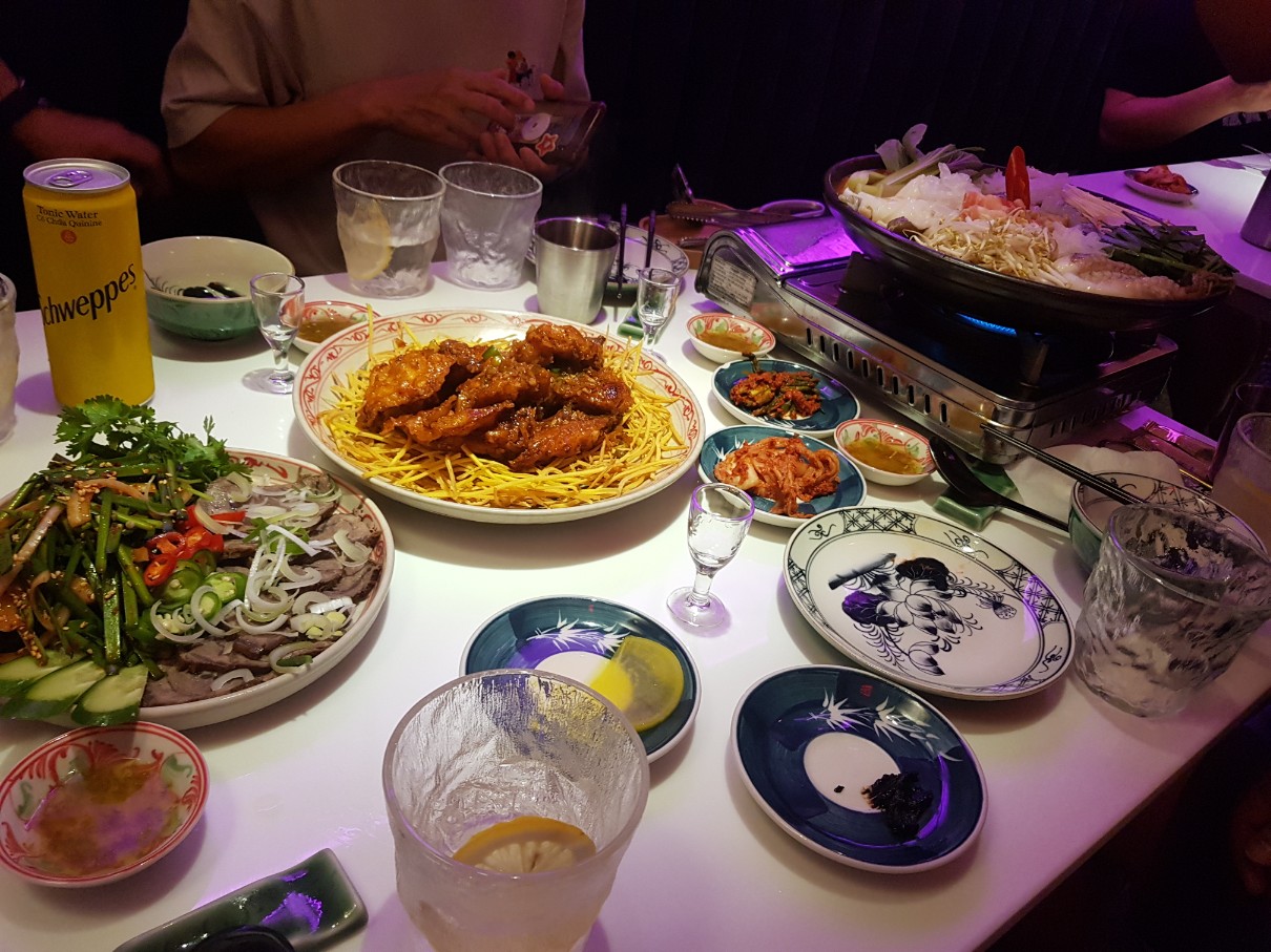 호치민 2군 타오디엔 맛집 퓨전 중식 전문점 기름진 멜로 - 멋진 저녁식사