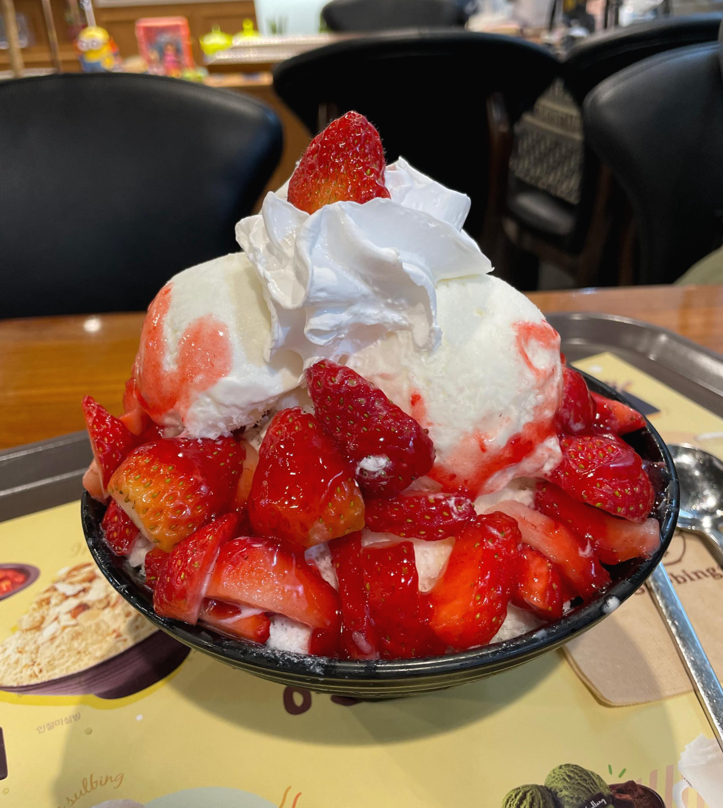 설빙 서울강남역점 딸기 빙수 사진