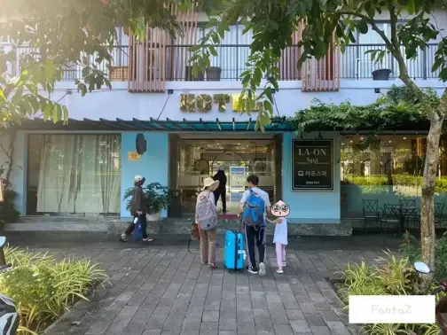 [베트남 푸꾸옥] 비엣젯항공 새벽비행기 꿀팁(2가지) 및 라온스파 공항 무료픽업 푸꾸옥고스트 (A330 16D&#44;16F&#44;16G&#44; 비상구자리)