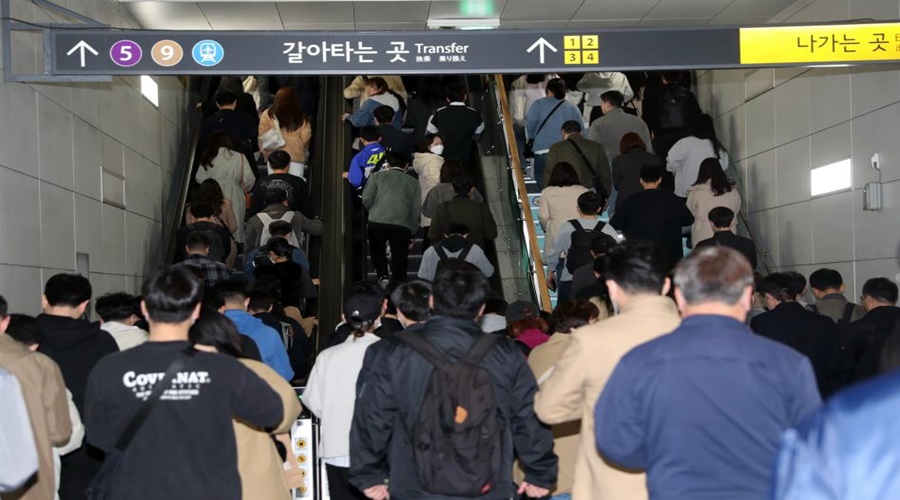 골드통신 이미지